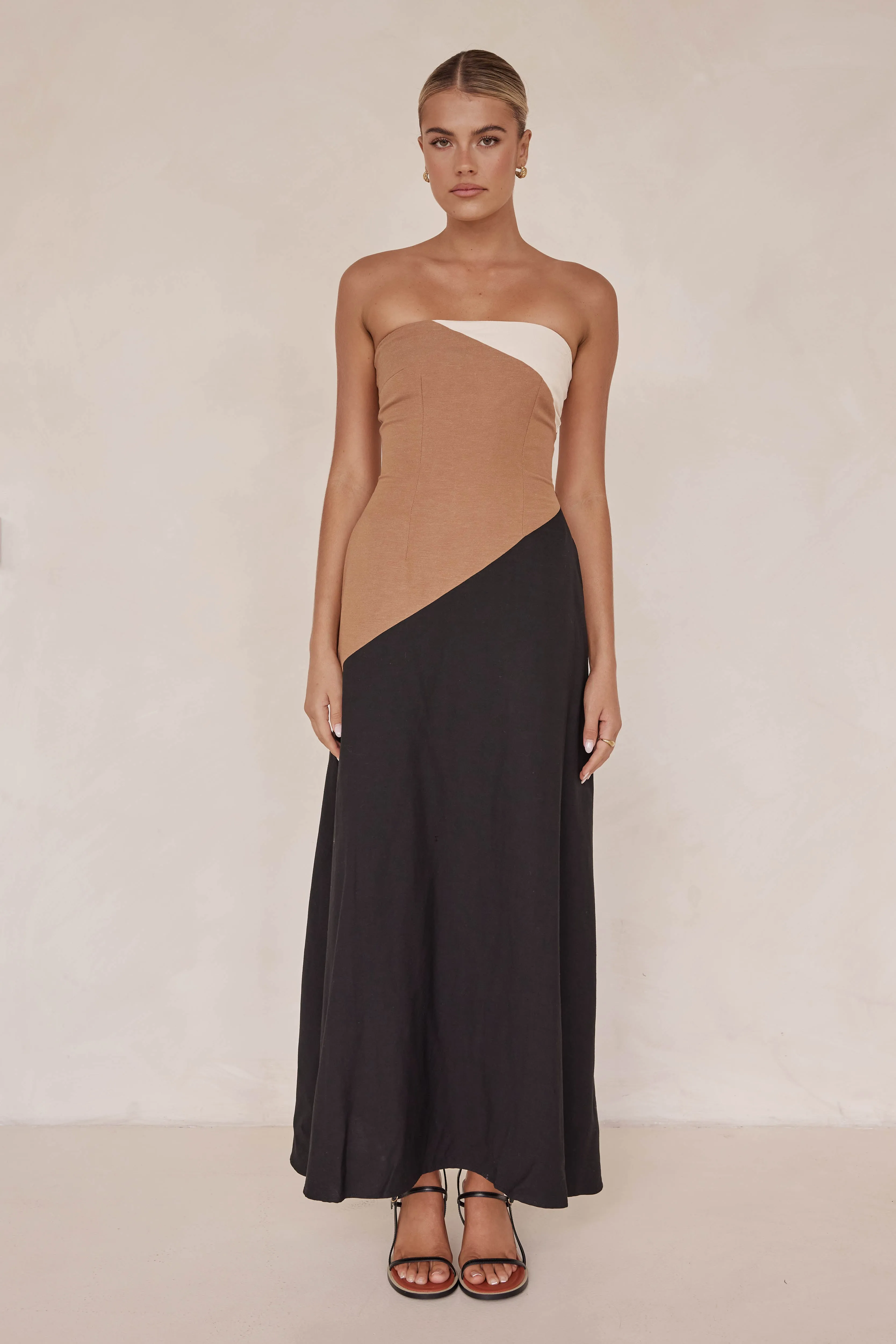 Calissa Maxi Dress (Black)