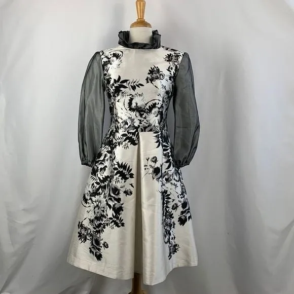 Giambattista ValliBlack and White Floral Dress With Ruffle Trim