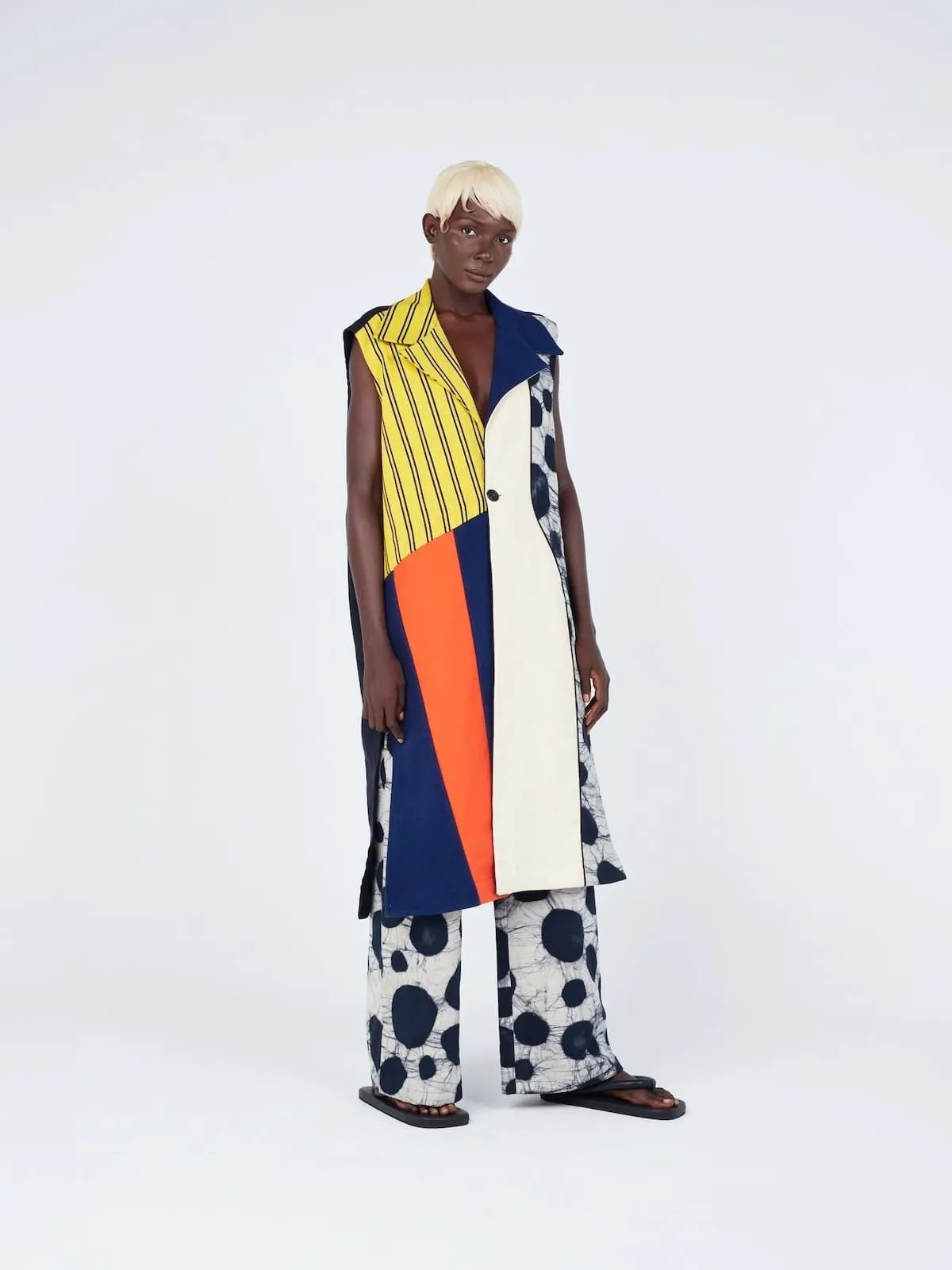 Multicolor Sleeveless Coat