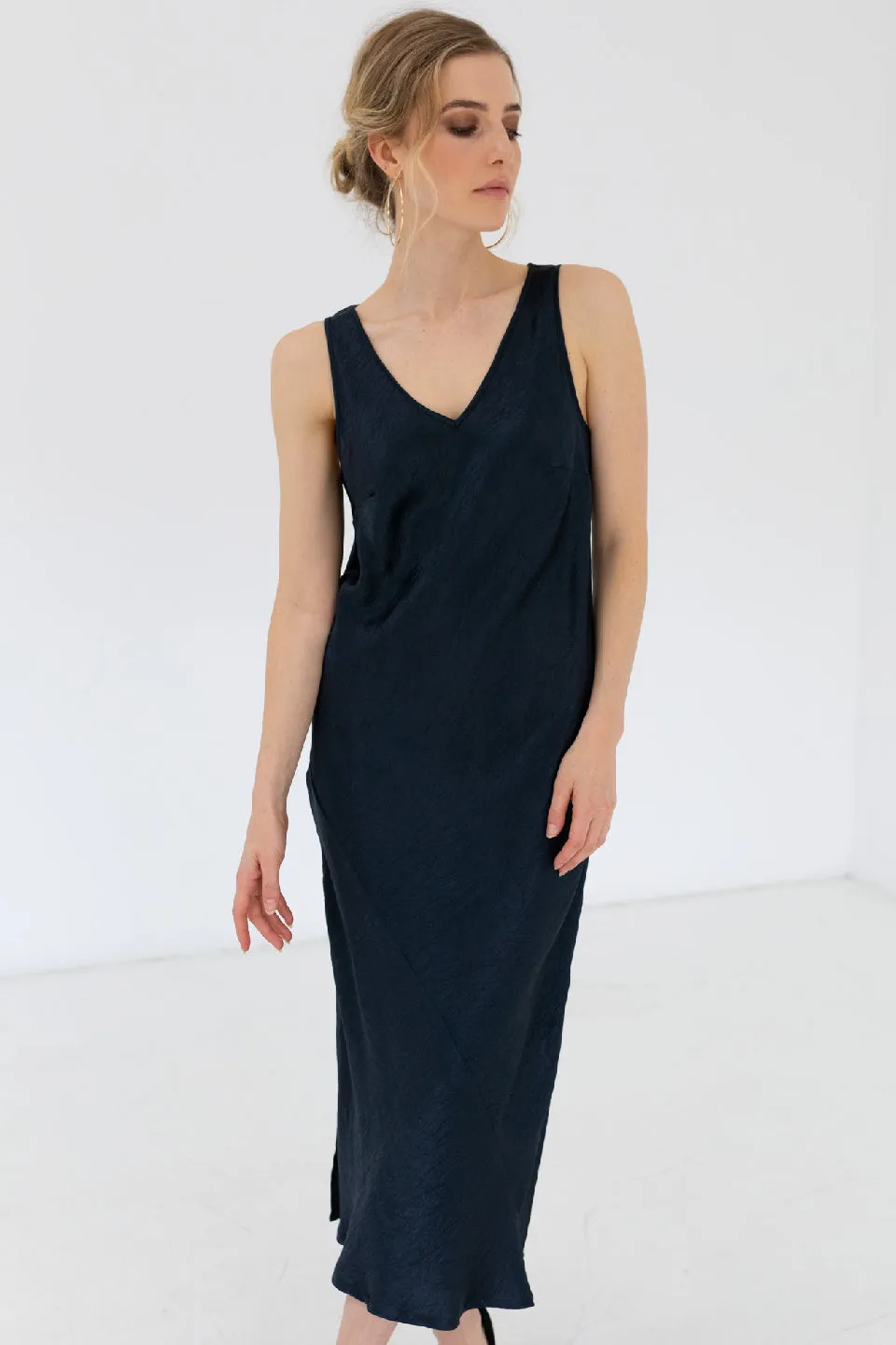 Queenie SL Midnight Slip Midi Dress